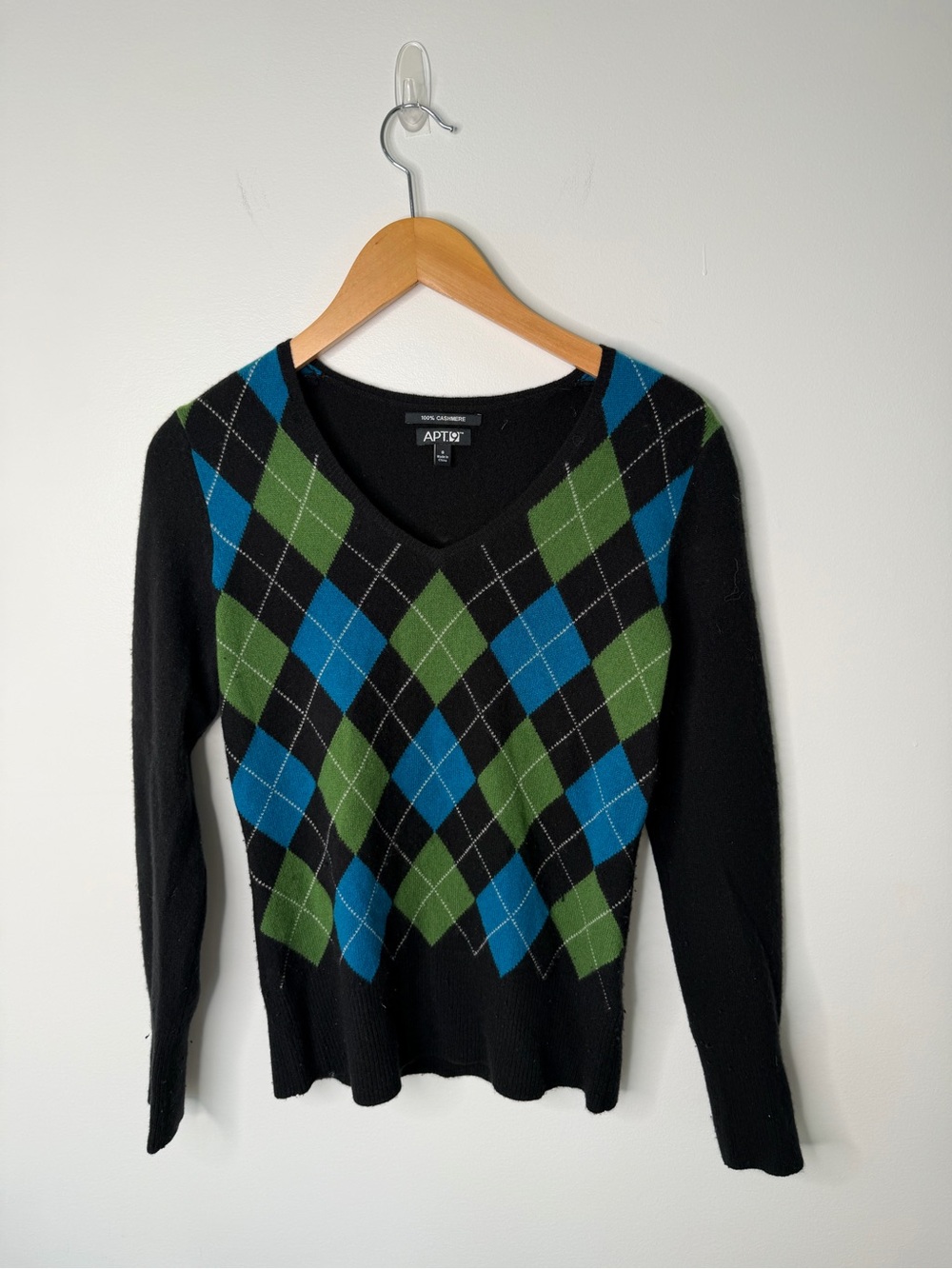 Apt. 9 100% Cashmere Black Blue Green Argyle
V Neck Sweater Women's S